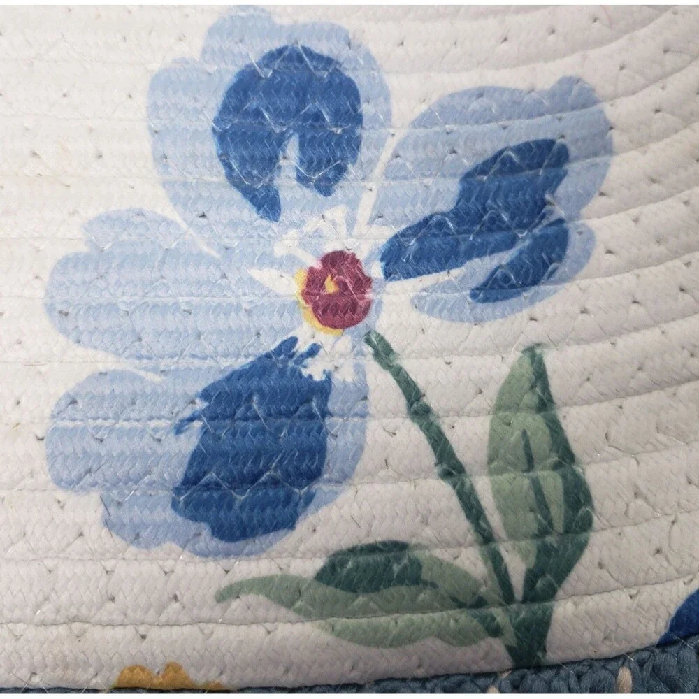 Comfort Bay selling oval